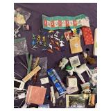 VTG GAME PIECES, PLASTIC FIGURES, DINOSAURS,