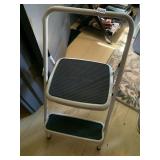 COSCO TWO-STEP FOLDING LADDER, METAL