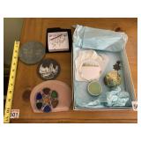 ASSORTED DECORATIVE ITEMS, INCLUDES STAINED GLASS
