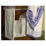 VTG TABLE LINENS, ASSORTED WHITE DAMASK