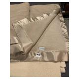 FRONTGATE BLANKET W/ SATIN BINDING, WOOL BLANKET.