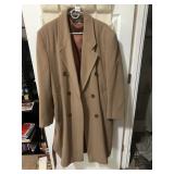 BACHRACH DOUBLE-BREASTED OVERCOAT, TAN,