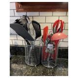 KITCHEN UTENSIL SET, ASSORTED NYLON AND SILICONE