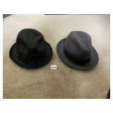 VINTAGE HATS, INCLUDES BRONER PAPER FEDORA AND