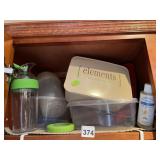 OXO SALAD DRESSING SHAKER, ELEMENTS PLASTIC