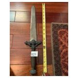 DECORATIVE DAGGER, ORNATE HILT W/ LION MOTIF,