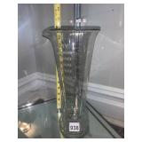 LABORATORY GRADUATED GLASS MEASURING CYLINDER W/