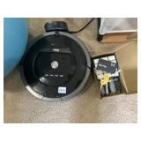 IROBOT ROOMBA 880 ROBOT VACUUM, AEROFORCE
