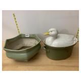 CERAMIC DUCK COVERED CASSEROLE DISH AND GREEN