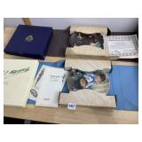 COLLECTION OF VTG COLLECTOR PLATES W/