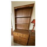 ETHAN ALLEN AMERICAN TRADITIONAL HUTCH, SOLID