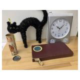 VTG SELCHOW & RIGHTER SCRABBLE GAME, QUARTZ WALL
