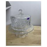 MARQUIS BY WATERFORD CRYSTAL CAKE DOME AND STAND,
