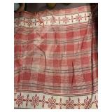 VTG RED AND WHITE WOVEN TEXTILE THROW, FRINGED