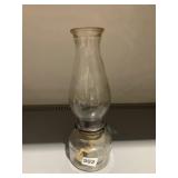 VTG GLASS OIL LAMP W/ CLEAR GLASS CHIMNEY.