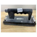 MAGNA IND. SAND & KLEEN MT800 HAND SANDING BLOCK.