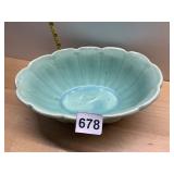VTG USA POTTERY OVAL SERVING BOWL, WHEAT PATTERN,