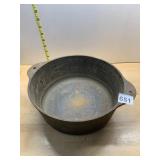GRISWOLD NO. 8 TITE-TOP CAST IRON DUTCH OVEN,