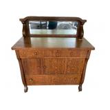 VTG OAK SIDEBOARD, QUARTER-SAWN OAK, DOVETAILED