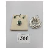 METAL PENDANT NECKLACE W/ MATCHING EARRINGS, FAUX