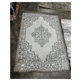 INDOOR/OUTDOOR AREA RUG, WOVEN POLYPROPYLENE,