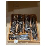 STAINLESS STEEL FLATWARE SET, SERVICE FOR