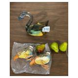 ART GLASS SWAN FIGURINE, AMBER TO BLUE GRADIENT,