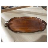 VTG WOOD SERVING TRAY, SCALLOPED EDGE, OVAL FORM,