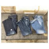 AMERICAN EAGLE JEANS, LEVI STRAUSS & CO JEANS,