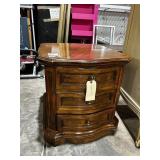 TRADITIONAL STYLE NIGHTSTAND, WOOD CONSTRUCTION,