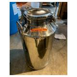 STAINLESS STEEL MILK CAN, HINGED LID, TOGGLE