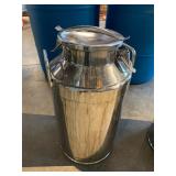 STAINLESS STEEL MILK CAN, HINGED LID, TOGGLE
