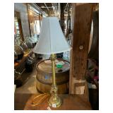 TABLE LAMP, GILT METAL, URN BASE, FABRIC SHADE.