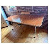 FOLDING UTILITY TABLE, WOOD GRAIN LAMINATE TOP,