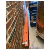 WERNER FIBERGLASS EXTENSION LADDER, 32 FT, 300LB