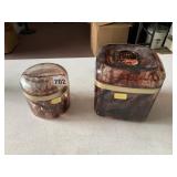 MARBLED BROWN GLASS VANITY SET, 22 KARAT GOLD