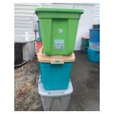 ASSORTED PLASTIC STORAGE TOTES, LATCHING LIDS,