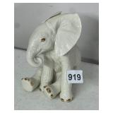 LENOX AFRICAN ELEPHANT CALF, IVORY CHINA EDITION,
