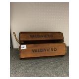 VALDIVIESO WOODEN CRATE W/ ROPE HANDLES, OPEN TOP