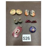 ASSORTED COSTUME EARRINGS AND PENDANT, INCLUDES