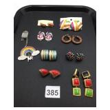 ASSORTED COSTUME JEWELRY GROUPING, INCLUDES