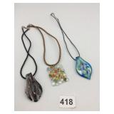 ASSORTED ART GLASS PENDANTS, INCLUDES TEARDROP