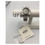 FOSSIL WATCH, STAINLESS STEEL CASE, SILVER DIAL,