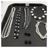 ASSORTED COSTUME JEWELRY, INCLUDES MULTI-STRAND