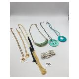 ASSORTED COSTUME NECKLACES, INCLUDES GREEN