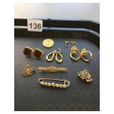 ASSORTED COSTUME JEWELRY GROUPING, INCLUDES