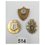 ASSORTED HERALDIC BROOCHES, INCLUDES FILIGREE