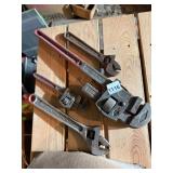 ASSORTED PIPE WRENCHES AND ADJUSTABLE WRENCHES,