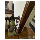 HOOVER WINDTUNNEL REWIND UPRIGHT VACUUM, 12 AMP,
