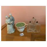 ENESCO TREASURED MEMORIES FIGURINE, BATH & BODY